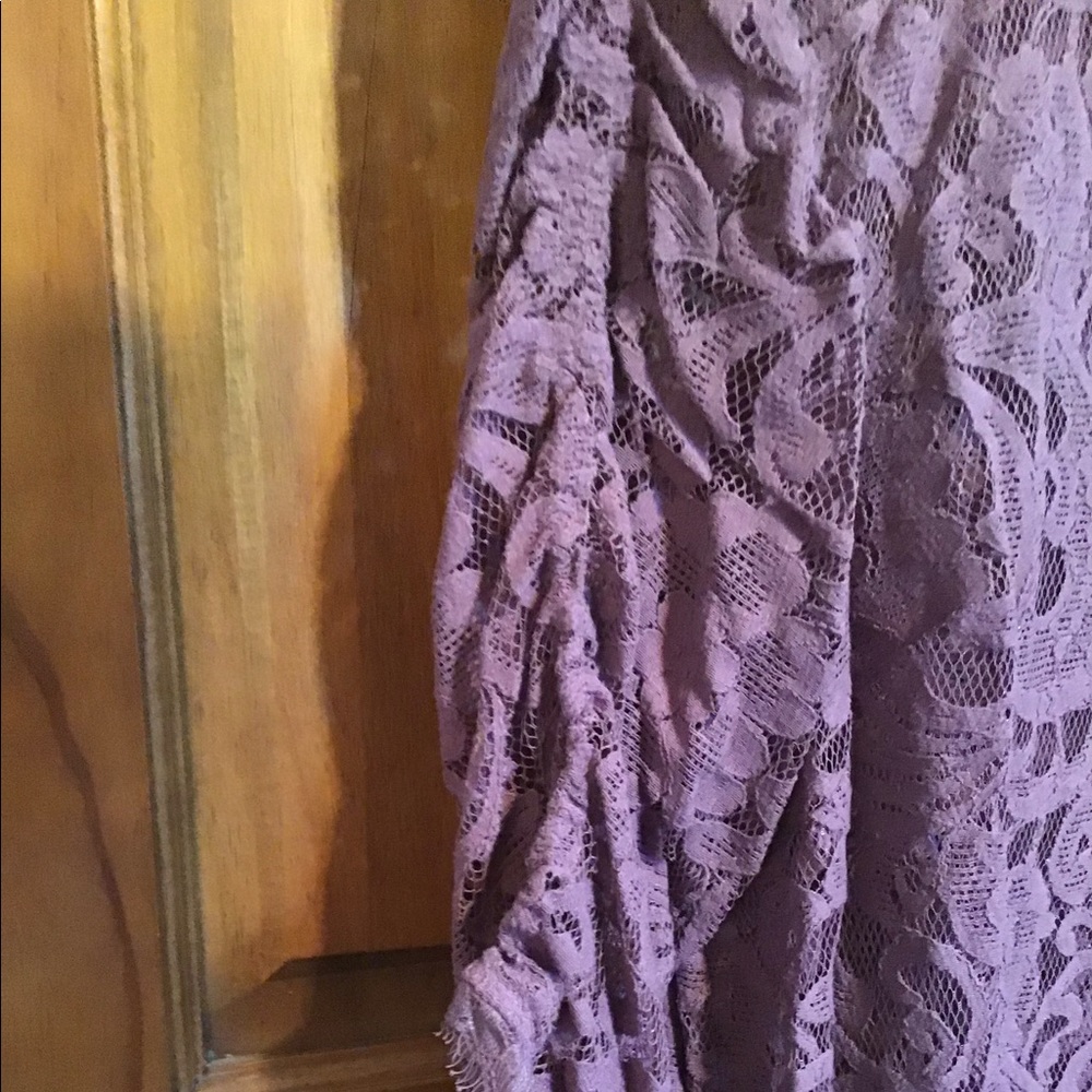 Sundance Lace Top - Picture 4 of 4